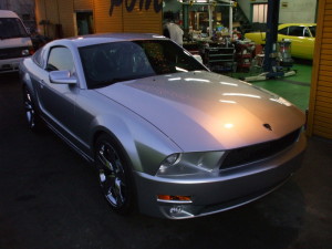 2009y Ford Mustang GT (2) Galpin Ford Sets Iacocca前