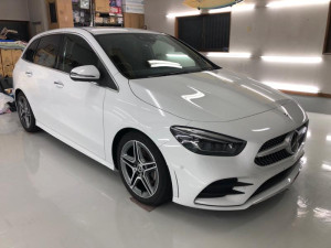 2022y Mercedes-Benz B180