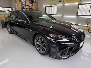 2017y レクサス・LS500